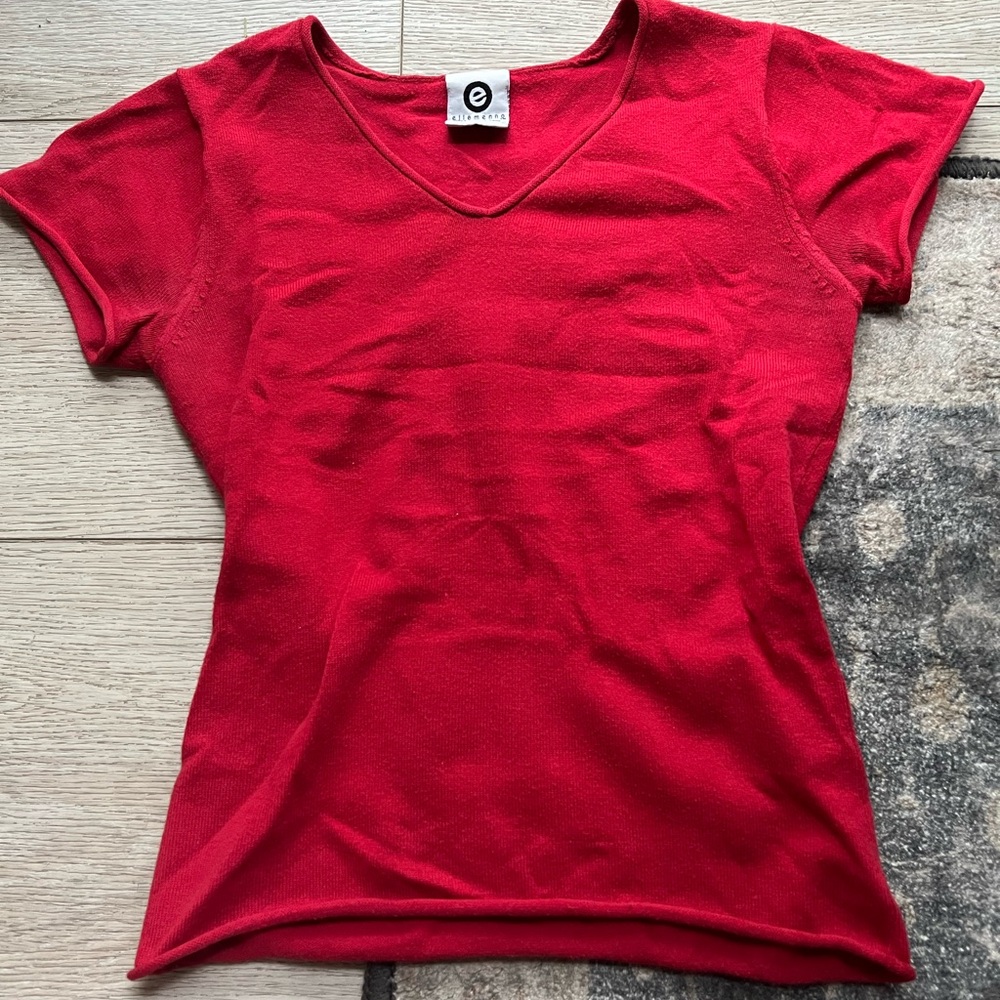Fitted Red Short Sleeve T-Shirt